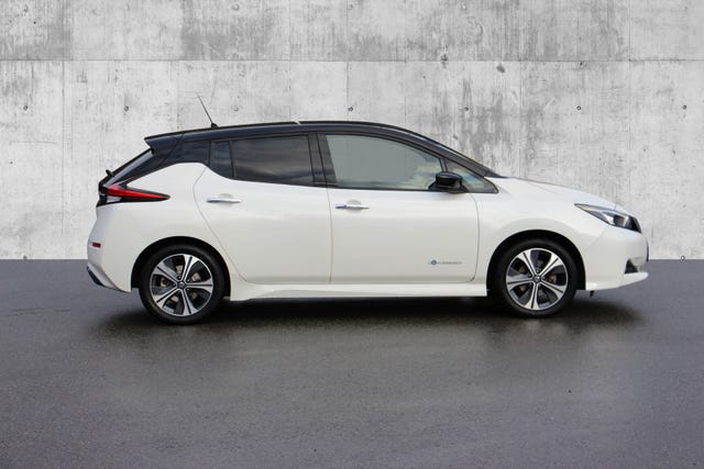 2019 NISSAN LEAF - 8