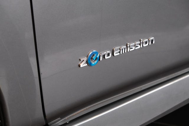 SJNFAAZE1U0054049 2019 NISSAN LEAF-3