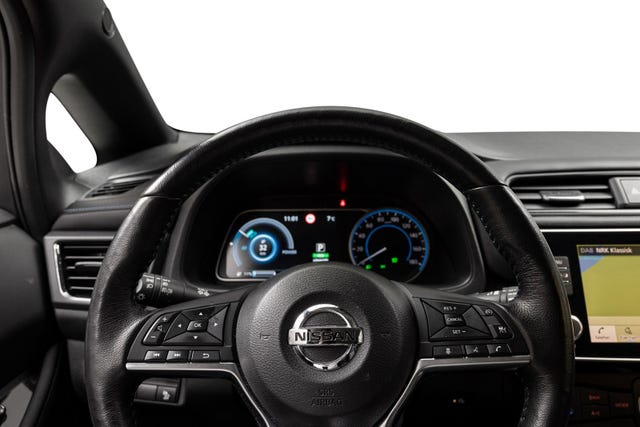 2020 NISSAN LEAF - 39