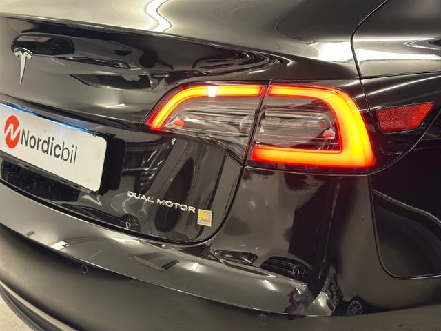 5YJ3E7EB3KF203485 2019 TESLA MODEL 3-4