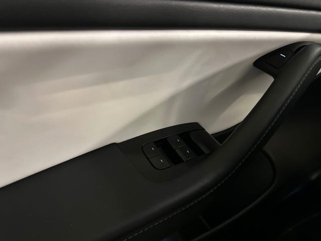 2019 TESLA MODEL 3 - 13