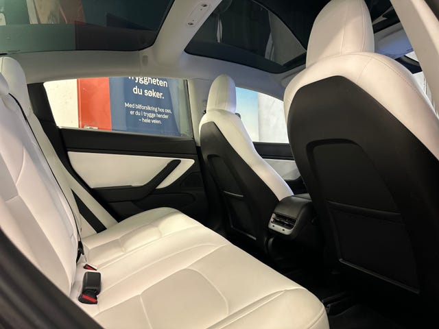 2019 TESLA MODEL 3 - 10