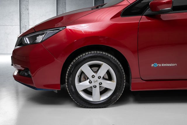 SJNFAAZE1U0083652 2019 NISSAN LEAF-4