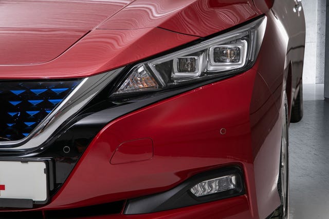 SJNFAAZE1U0083652 2019 NISSAN LEAF-2