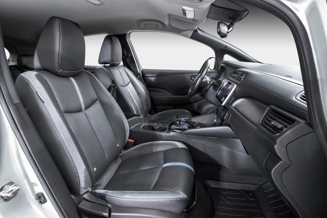 2019 NISSAN LEAF - 24
