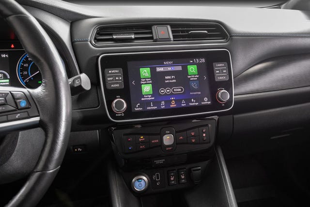2019 NISSAN LEAF - 13