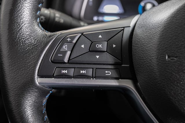 2019 NISSAN LEAF - 20