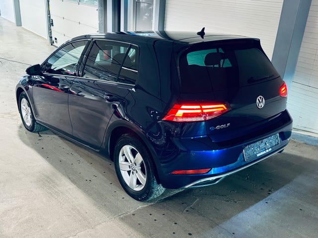 WVWZZZAUZK8901650 2019 VOLKSWAGEN GOLF-2