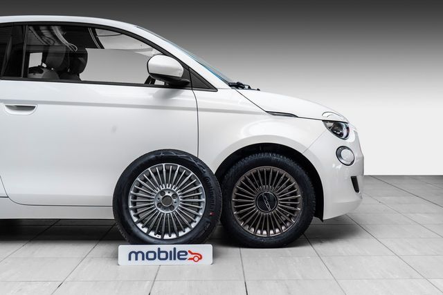 2022 FIAT 500 - 10