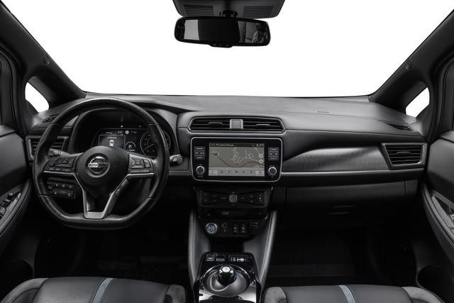 2020 NISSAN LEAF - 13