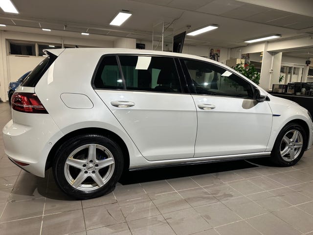 2015 VOLKSWAGEN GOLF - 7