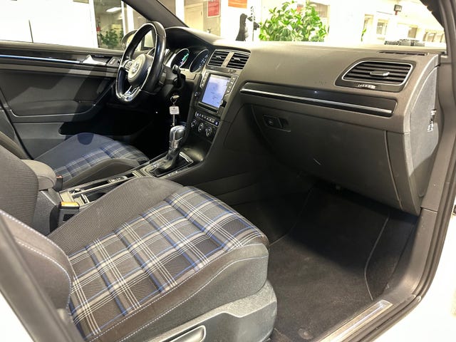 2015 VOLKSWAGEN GOLF - 22