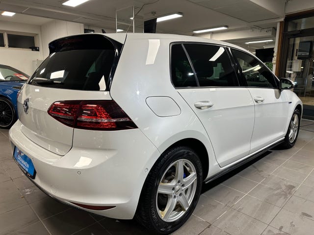 2015 VOLKSWAGEN GOLF - 14