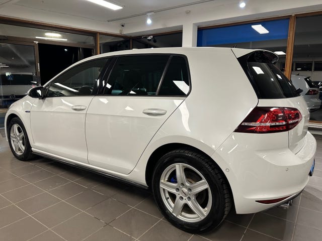 2015 VOLKSWAGEN GOLF - 10