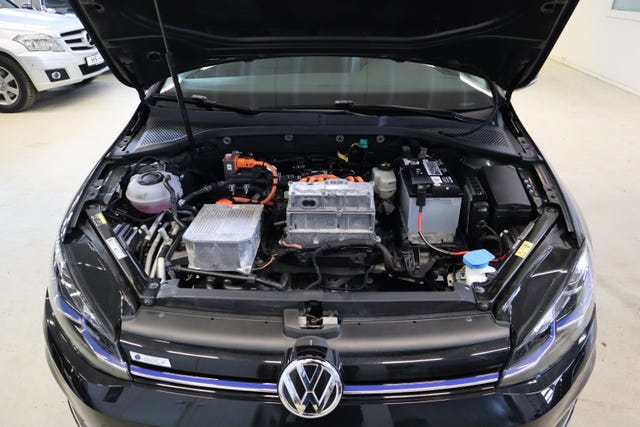 2019 VOLKSWAGEN GOLF - 7