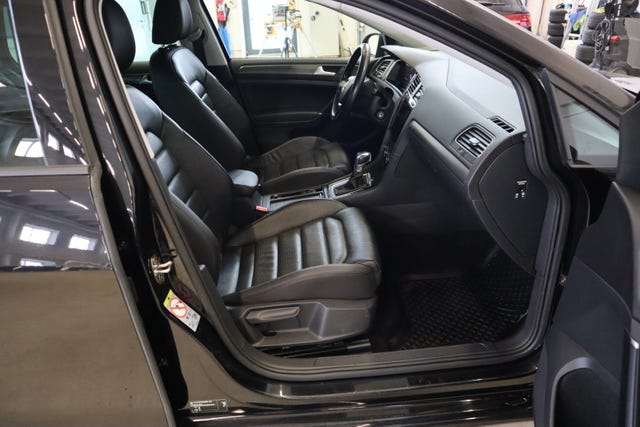 2019 VOLKSWAGEN GOLF - 13