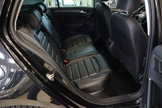 2019 VOLKSWAGEN GOLF - 14