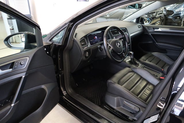 2019 VOLKSWAGEN GOLF - 9