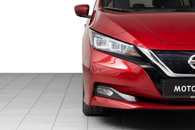 2019 NISSAN LEAF - 8