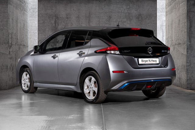 SJNFAAZE1U0102835 2020 NISSAN LEAF-1