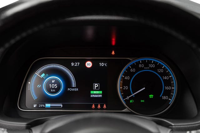 2020 NISSAN LEAF - 16