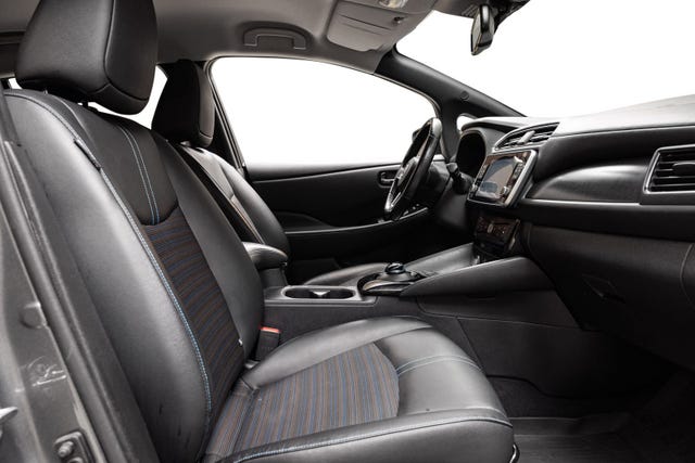2020 NISSAN LEAF - 9