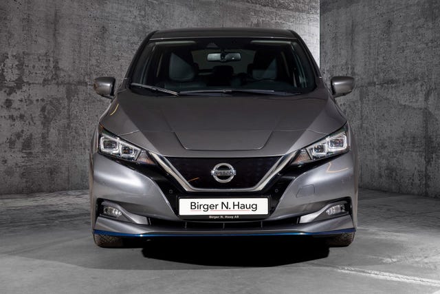 SJNFAAZE1U0102835 2020 NISSAN LEAF-2