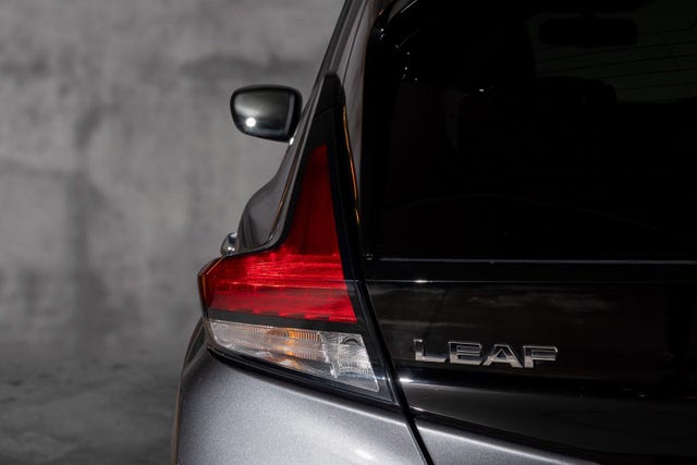 2020 NISSAN LEAF - 8