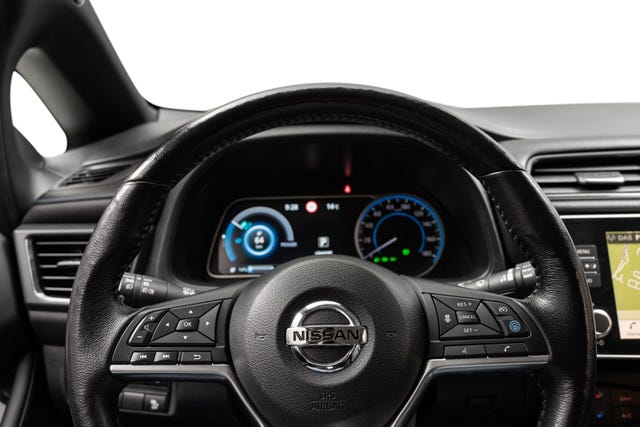 2020 NISSAN LEAF - 13