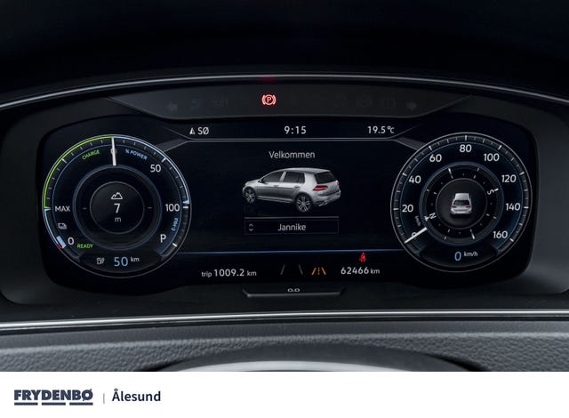 2019 VOLKSWAGEN GOLF - 18