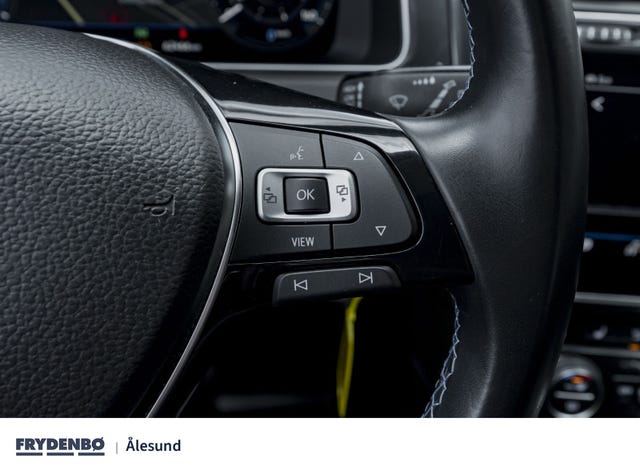 2019 VOLKSWAGEN GOLF - 17