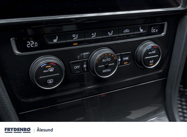 2019 VOLKSWAGEN GOLF - 24