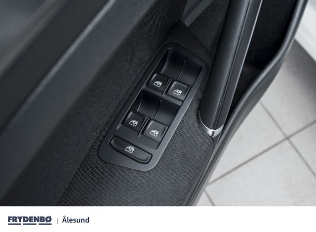 2019 VOLKSWAGEN GOLF - 26
