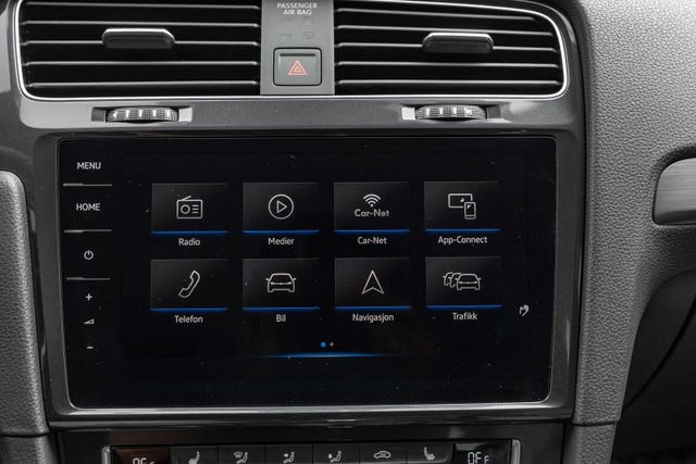 2019 VOLKSWAGEN GOLF - 21