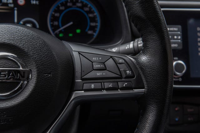 2020 NISSAN LEAF - 16