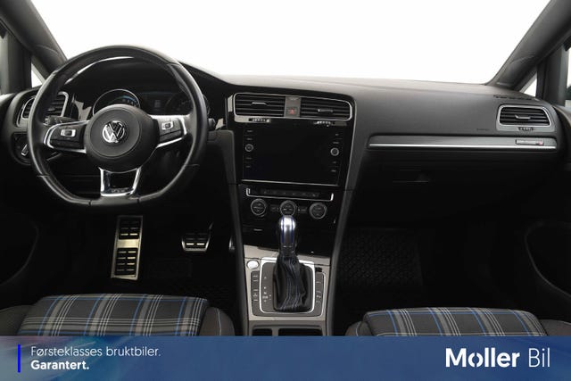 2019 VOLKSWAGEN GOLF - 20