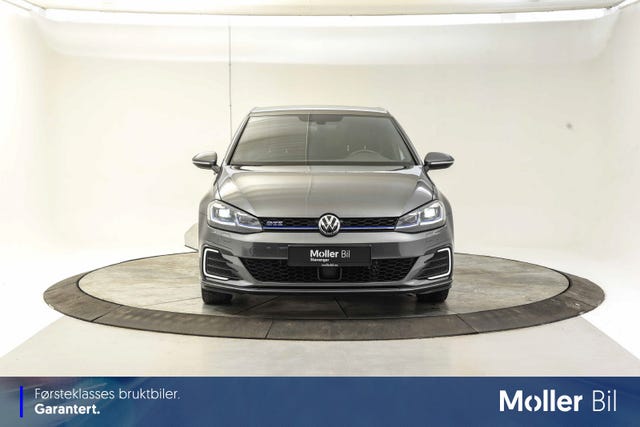 2019 VOLKSWAGEN GOLF - 8