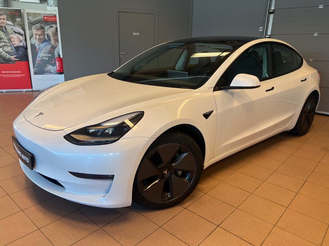 5YJ3E7EB3MF966240 2021 TESLA MODEL 3-2