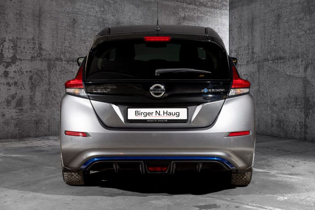 2020 NISSAN LEAF - 32