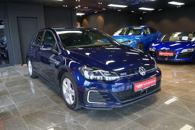 WVWZZZAUZKW800136 2019 VOLKSWAGEN GOLF-3