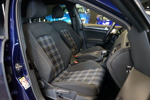 2019 VOLKSWAGEN GOLF - 27