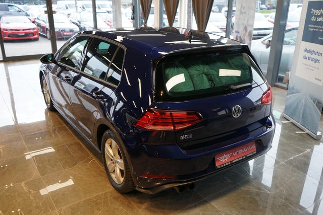 2019 VOLKSWAGEN GOLF - 10