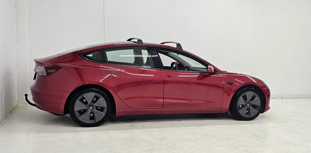 5YJ3E7EB9MF825009 2021 TESLA MODEL 3-4