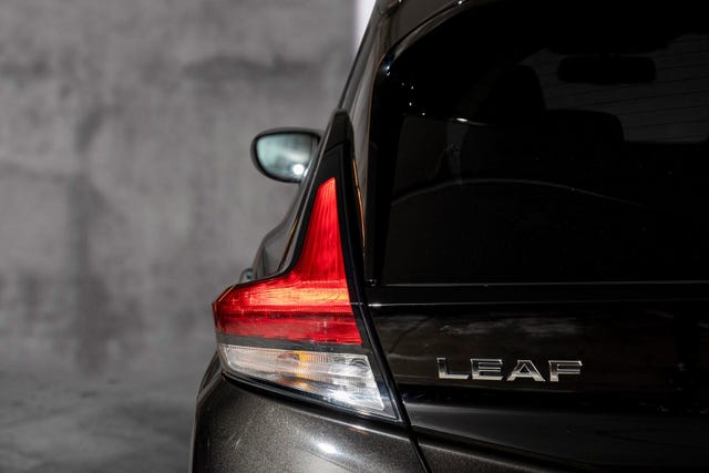 2020 NISSAN LEAF - 8
