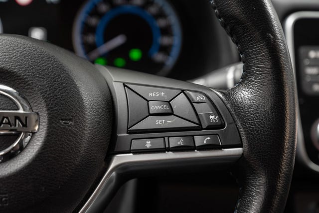 2020 NISSAN LEAF - 13