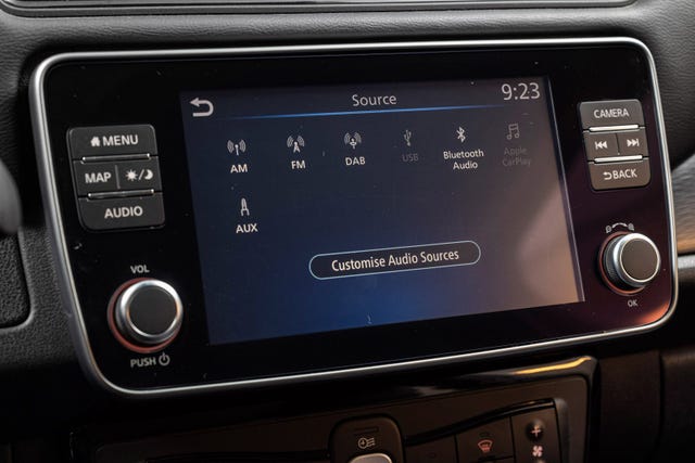 2020 NISSAN LEAF - 21