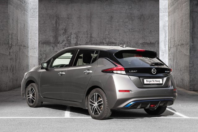 2020 NISSAN LEAF - 9