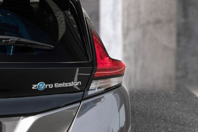 2020 NISSAN LEAF - 7