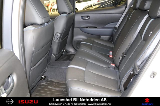 2020 NISSAN LEAF - 8