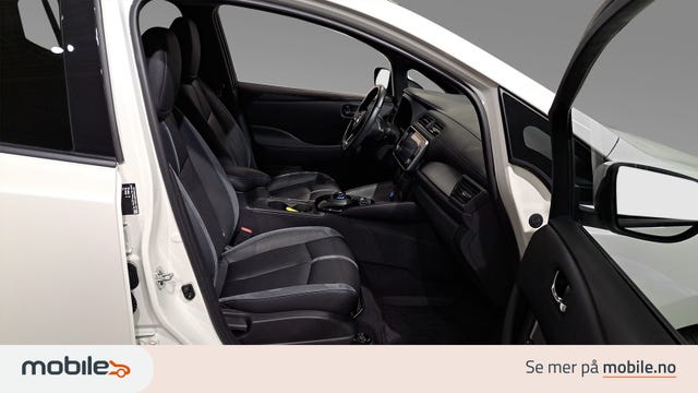 2020 NISSAN LEAF - 21